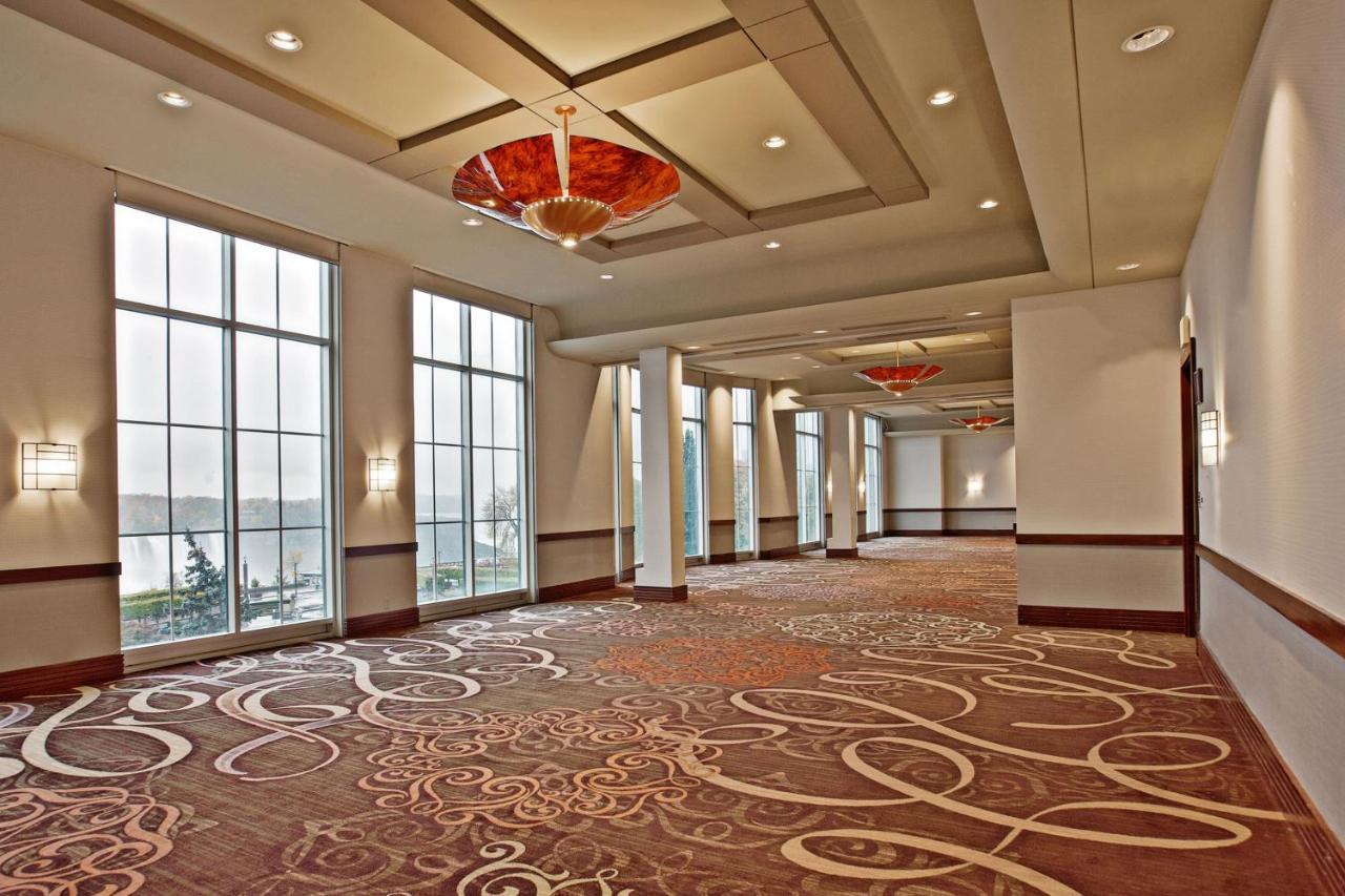 Sheraton Fallsview Hotel Niagara Falls Exterior foto